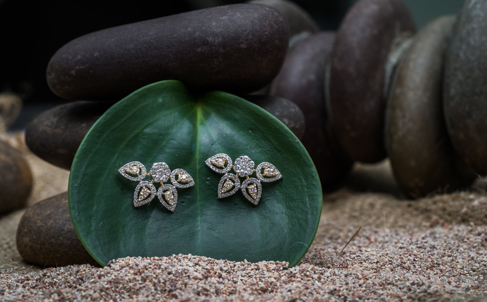 Luxury Jewelry & Product Photo 10
