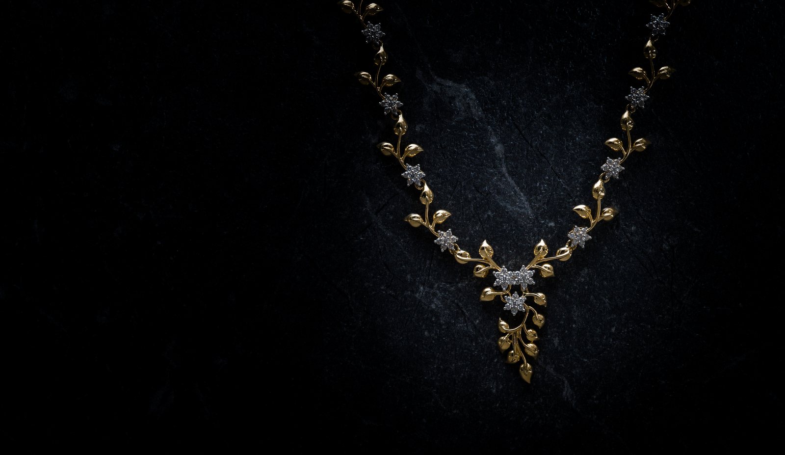 Luxury Jewelry & Product Photo 21