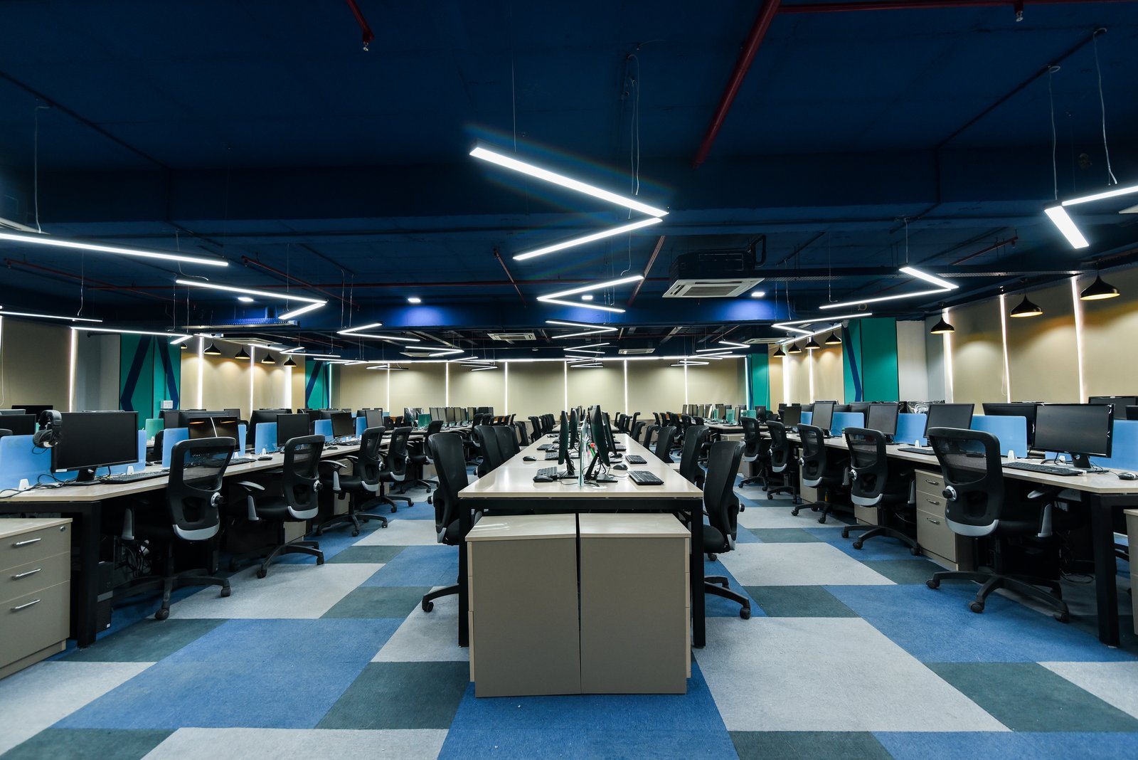 Corporate Office Property Photo 4